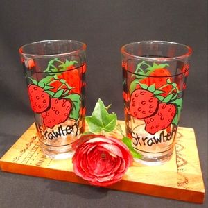 Vintage Strawberry Checkerboard Pattern Tumblers Glasses KIG Indonesia~Set of 2
